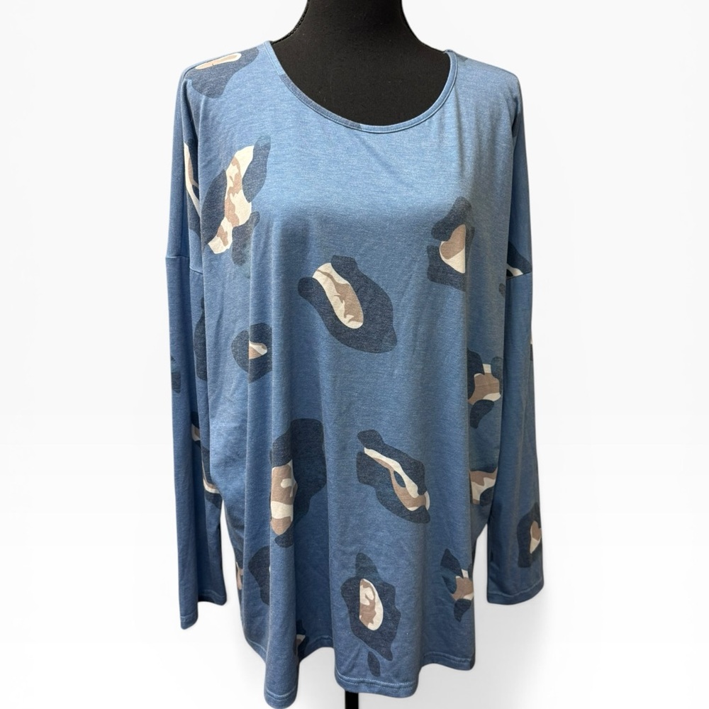 Southern Stitch Blue Leopard Print Tunic L XL Long Sleeve Stretch Top